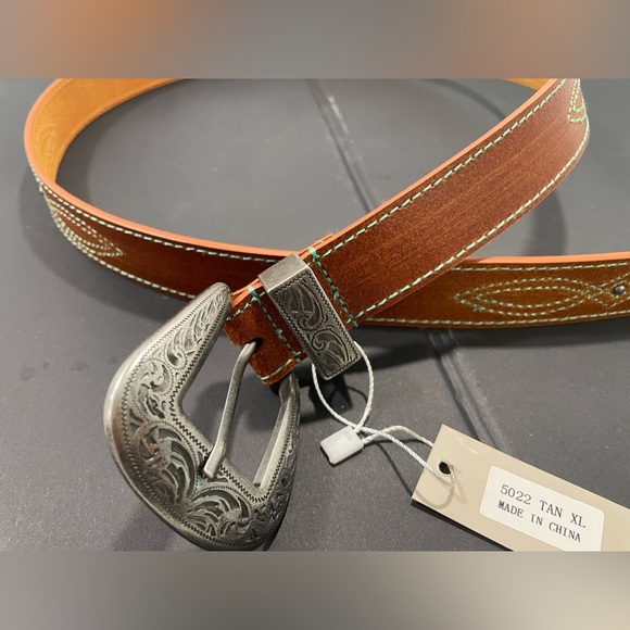 Most Wanted Genuine Leather Gaucho Belt Tan Silver Buckle Green Stitching XL NEW - Picture 6 of 8
